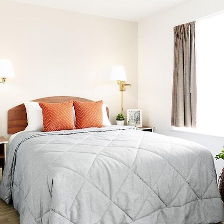 Intown Suites Extended Stay Chicago Il - Oakbrook Villa Park المظهر الخارجي الصورة