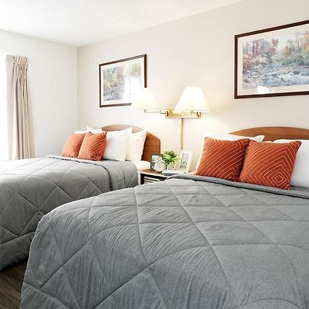 Intown Suites Extended Stay Chicago Il - Oakbrook Villa Park المظهر الخارجي الصورة