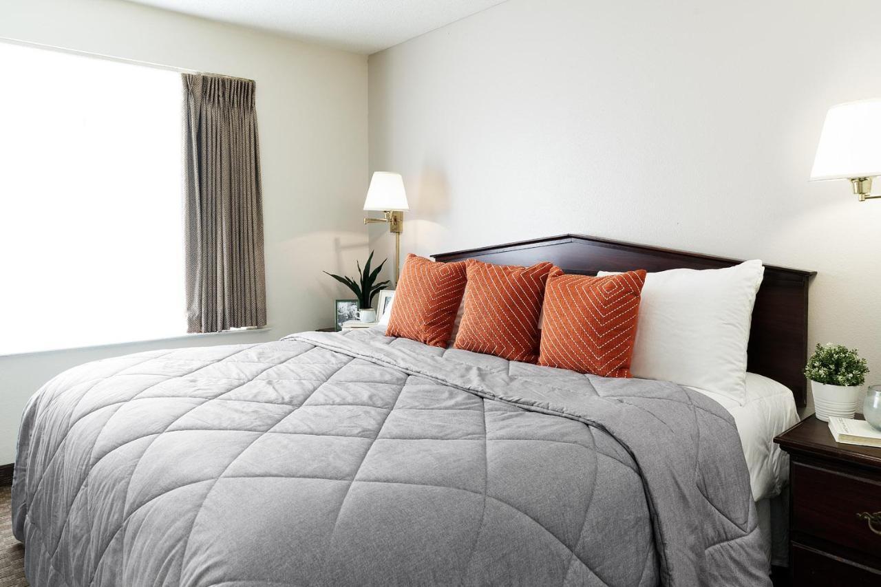 Intown Suites Extended Stay Chicago Il - Oakbrook Villa Park المظهر الخارجي الصورة